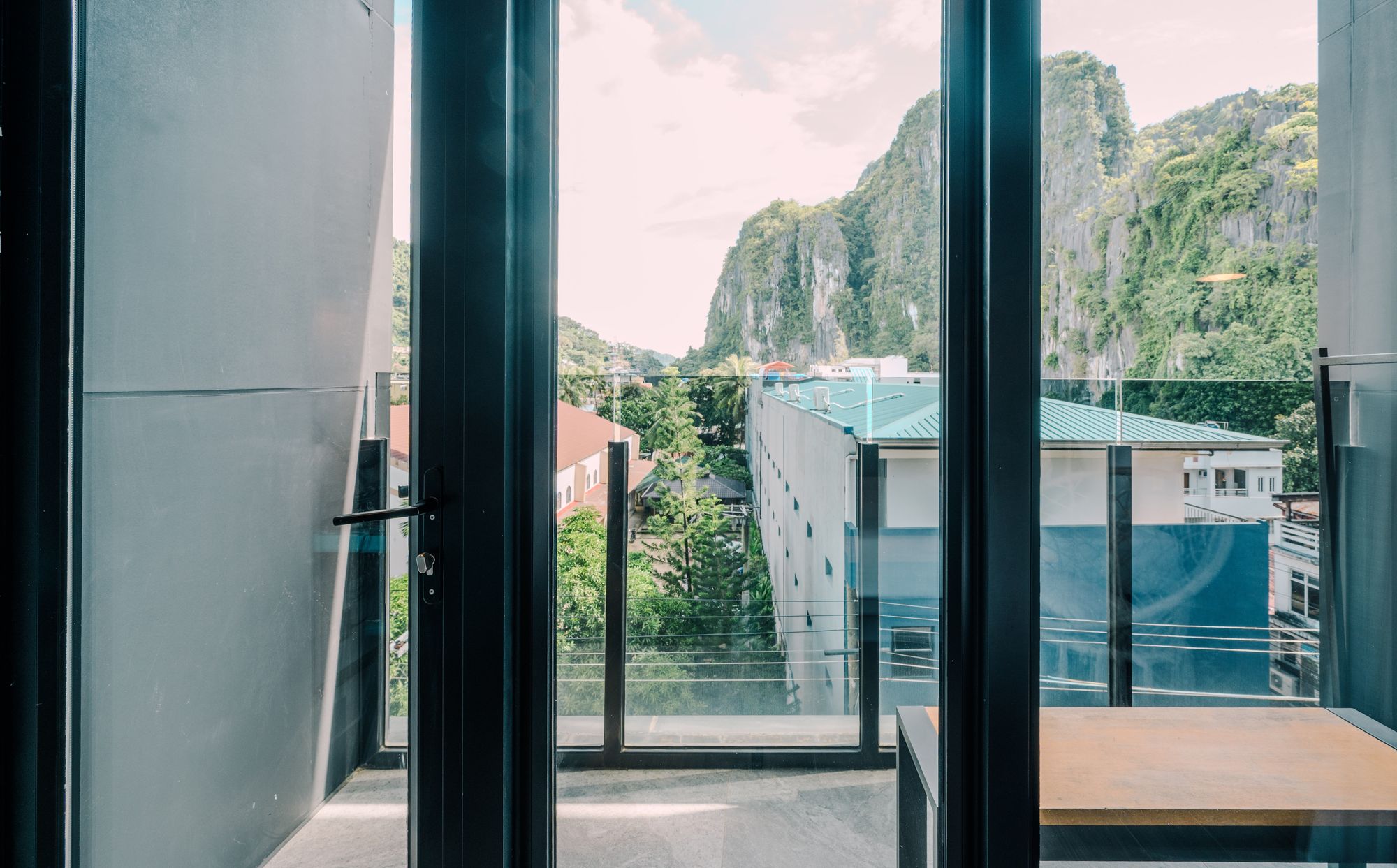 Deluxe Mountain View Room