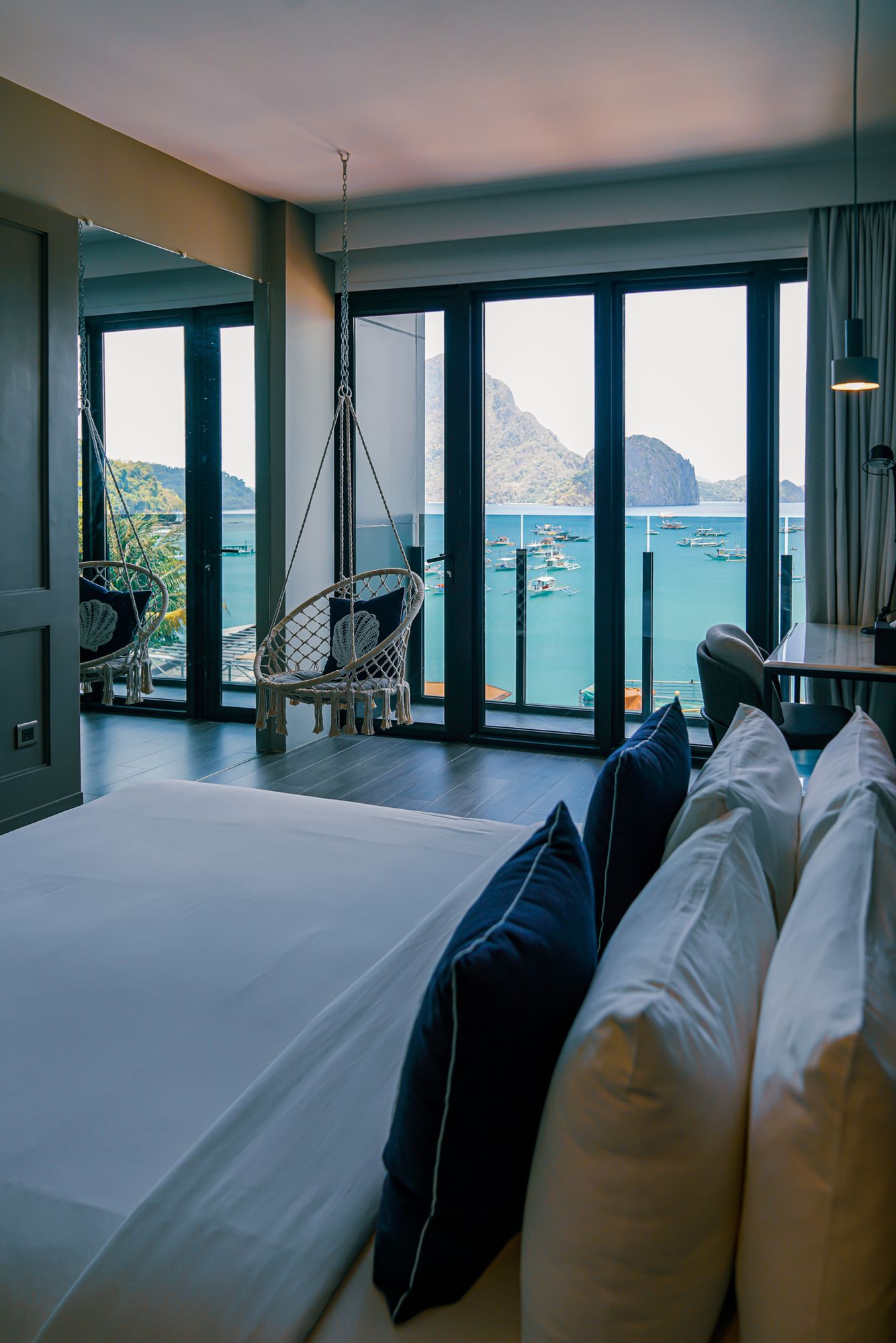 Deluxe Sea View Room
