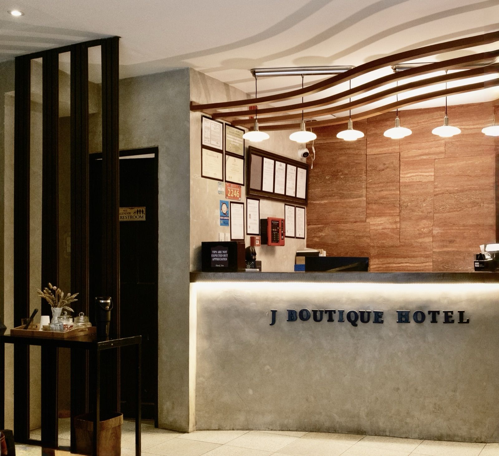 J Boutique