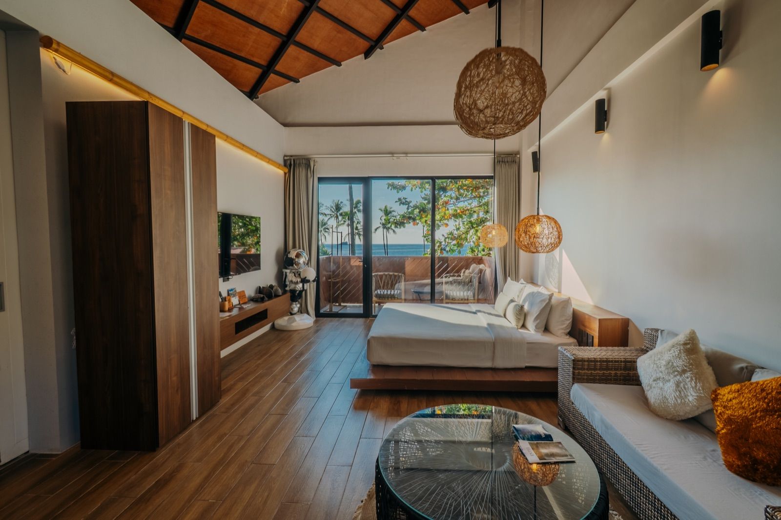 Nacpan Beach Resort